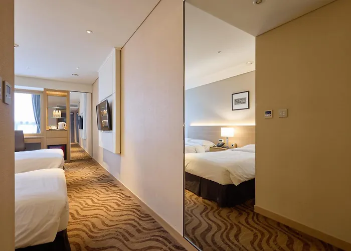 Summit Dongdaemun Отель 3*