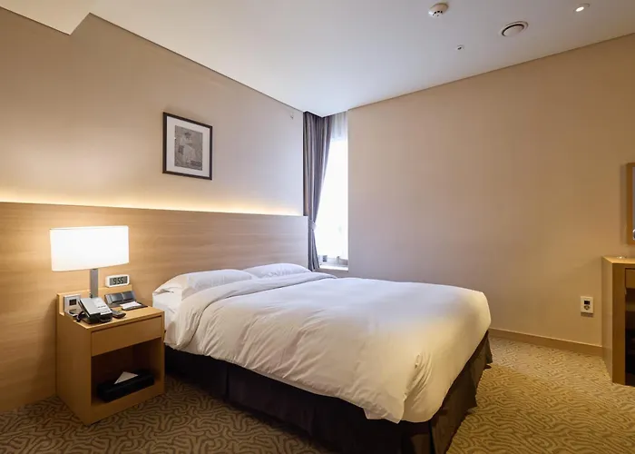 Summit Dongdaemun 3* Сеул