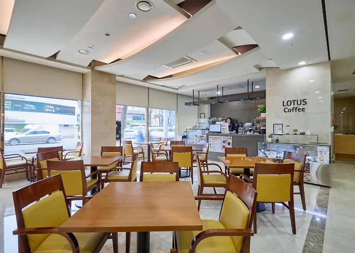 Summit Dongdaemun 3* Сеул