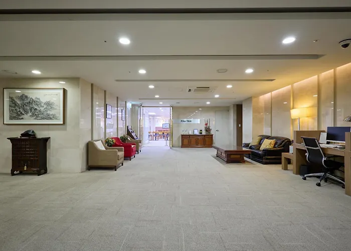Отель Summit Dongdaemun 3*