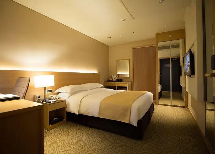 Summit Dongdaemun 3* Сеул