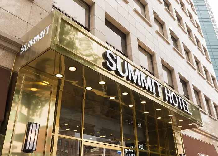 Summit Dongdaemun 3*