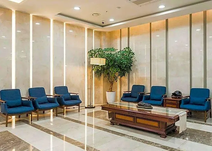 Summit Dongdaemun Отель