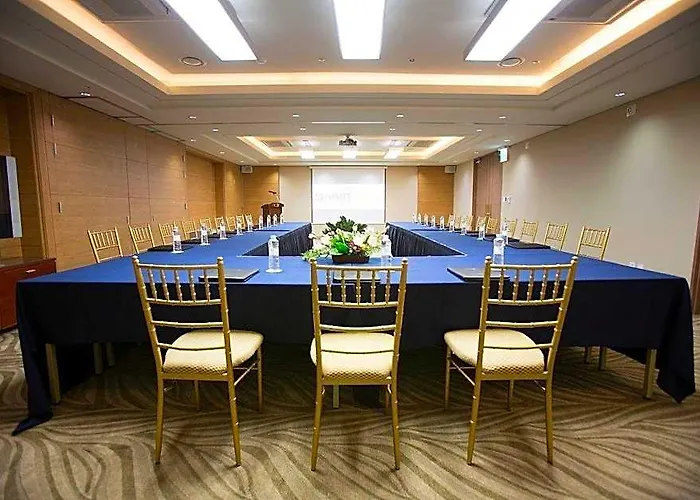 Otel Summit Dongdaemun 3*