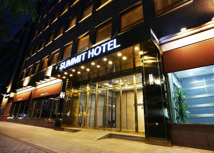 Summit Dongdaemun Сеул